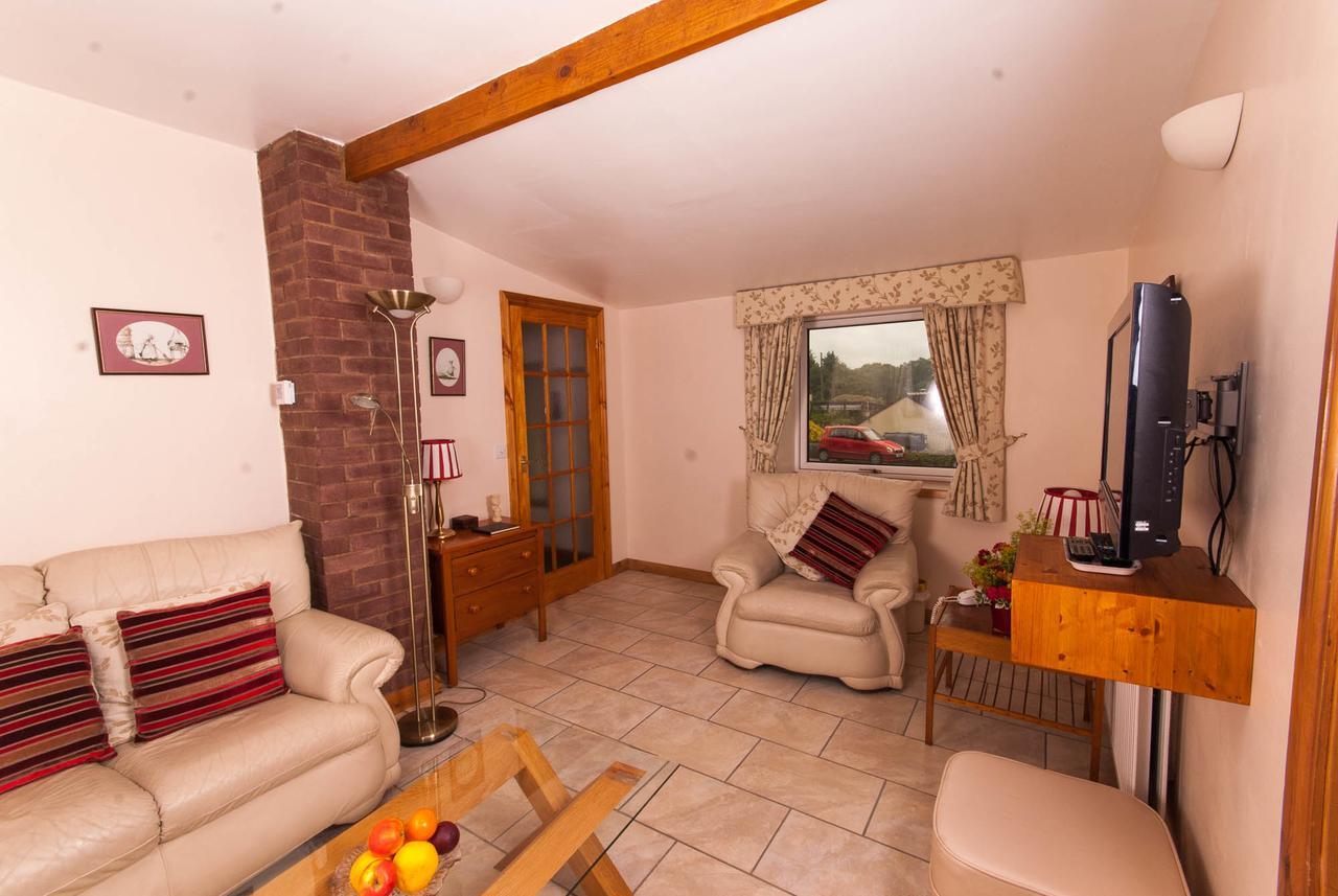 Greyfield Farm Cottages Farmborough Εξωτερικό φωτογραφία