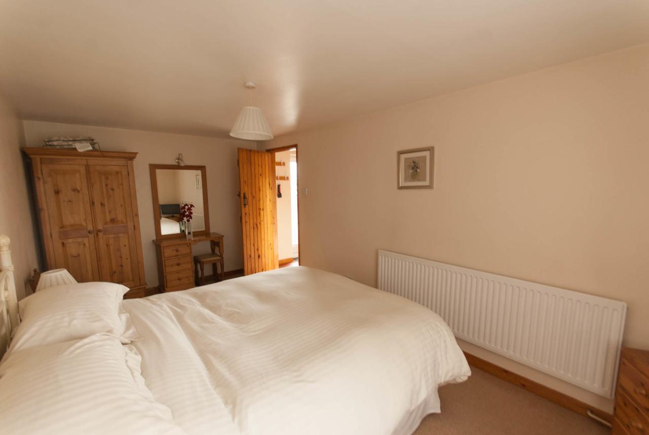 Greyfield Farm Cottages Farmborough Εξωτερικό φωτογραφία