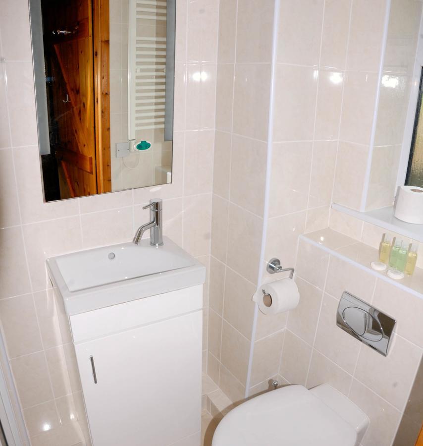 Greyfield Farm Cottages Farmborough Εξωτερικό φωτογραφία